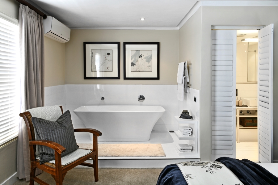 7 Bedroom Property for Sale in Franschhoek Western Cape